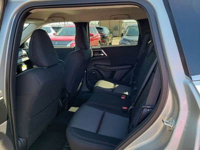 2025 Mitsubishi Outlander ES