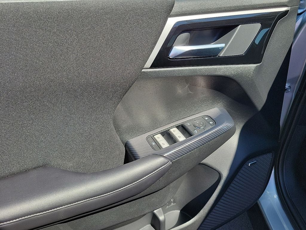 2025 Mitsubishi Outlander ES