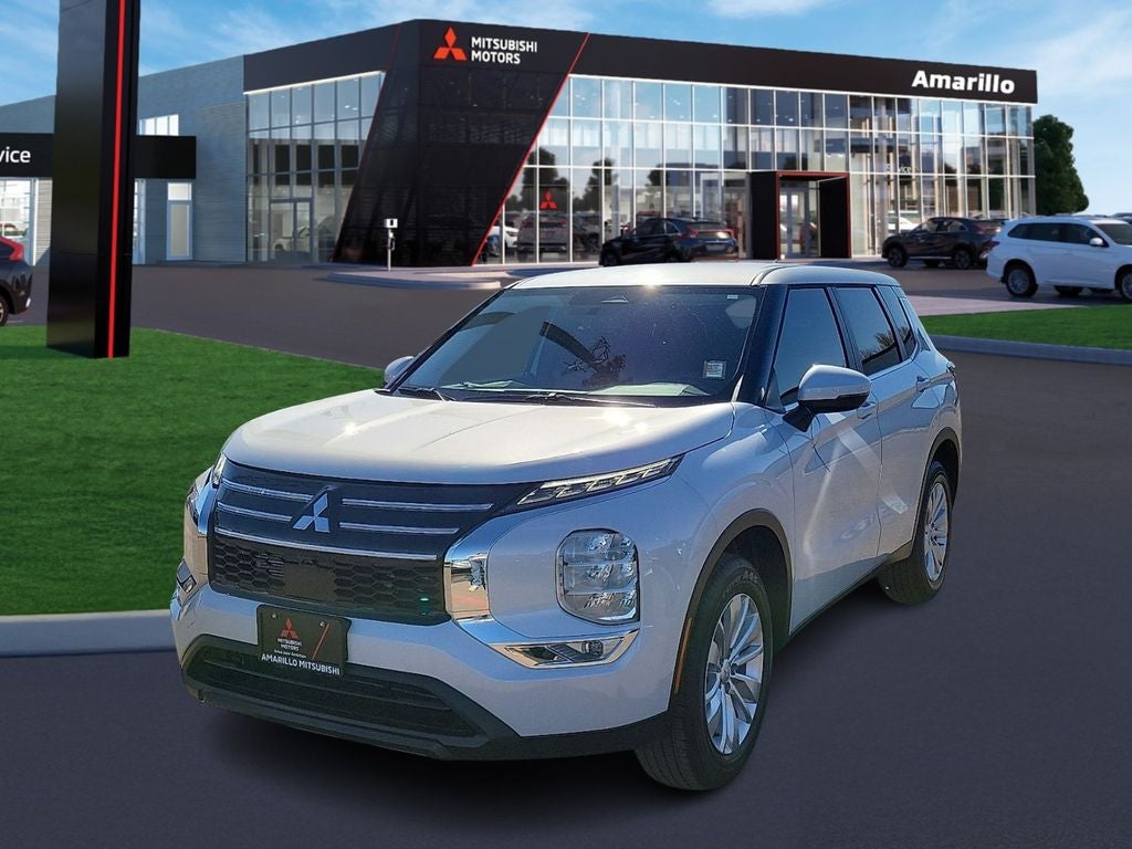 2026 Mitsubishi Outlander ES