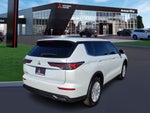 2026 Mitsubishi Outlander ES