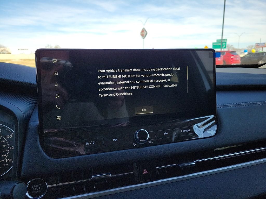 2026 Mitsubishi Outlander ES