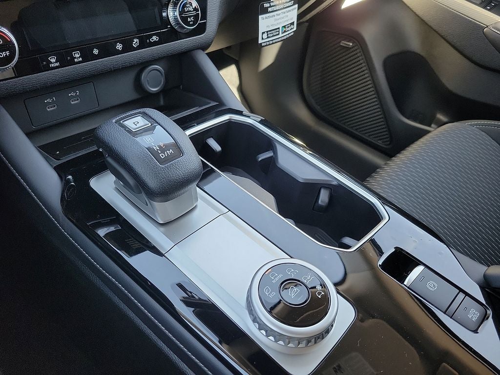 2026 Mitsubishi Outlander ES