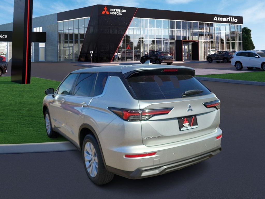 2026 Mitsubishi Outlander ES