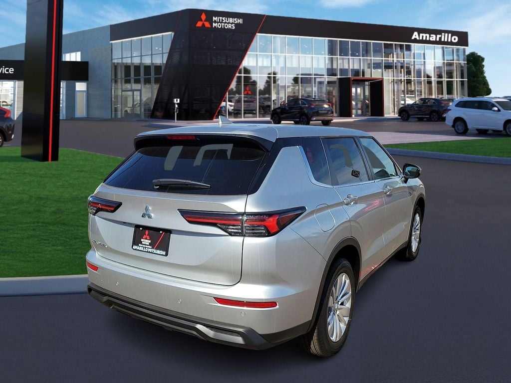 2026 Mitsubishi Outlander ES