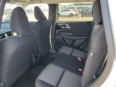 2026 Mitsubishi Outlander ES