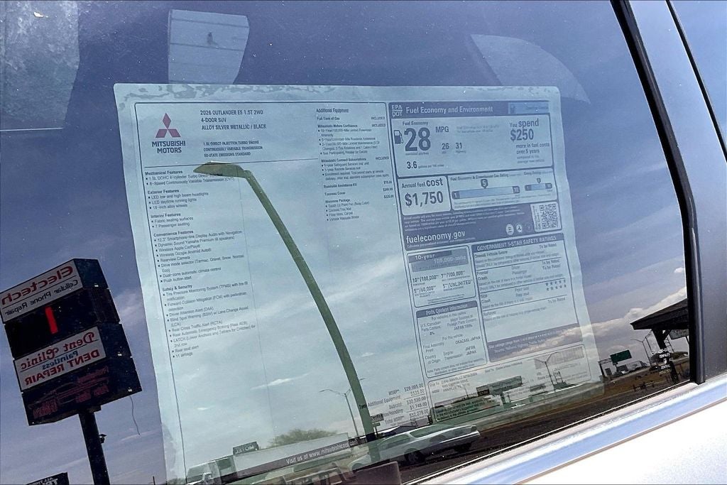 2026 Mitsubishi Outlander ES