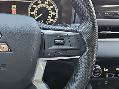 2026 Mitsubishi Outlander ES
