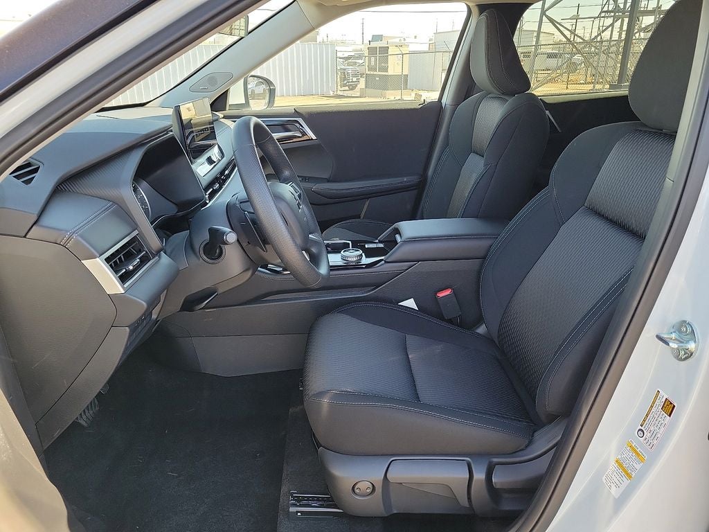 2026 Mitsubishi Outlander ES