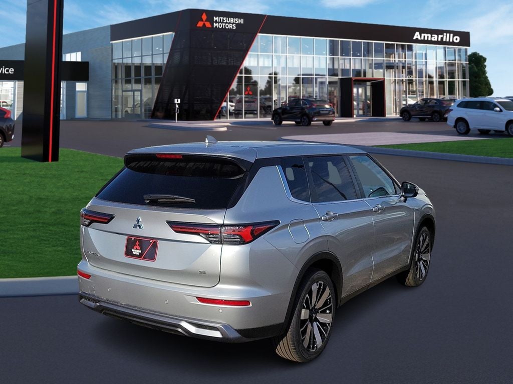 2025 Mitsubishi Outlander SE