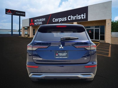 2025 Mitsubishi Outlander SE