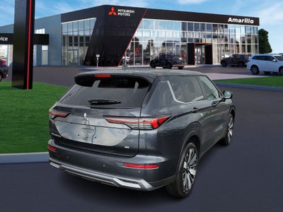 2025 Mitsubishi Outlander SE