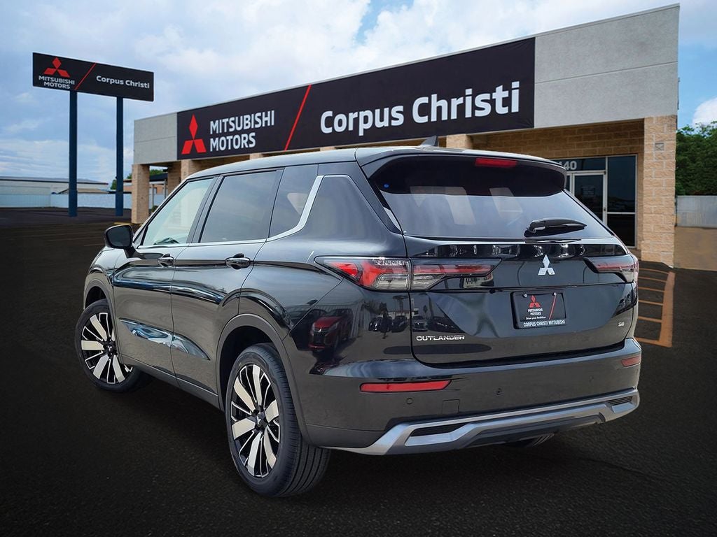 2025 Mitsubishi Outlander SE