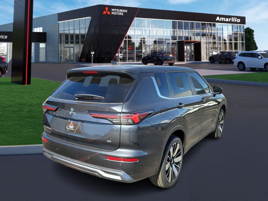 2025 Mitsubishi Outlander SE