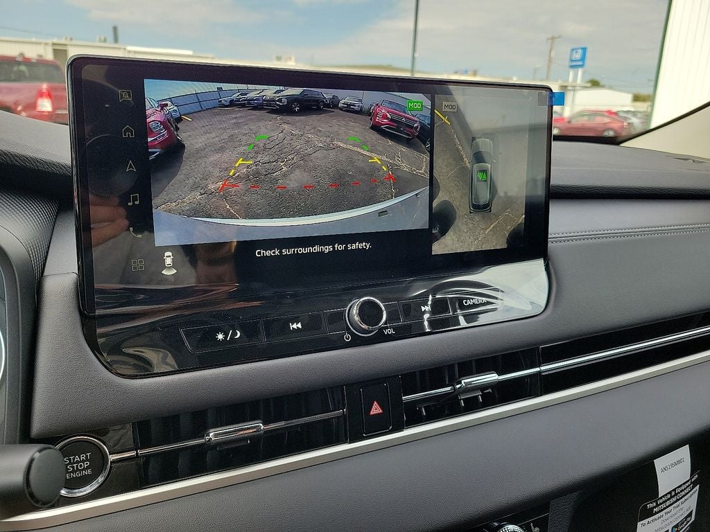 2025 Mitsubishi Outlander SE