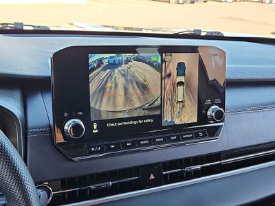 2024 Mitsubishi Outlander Base