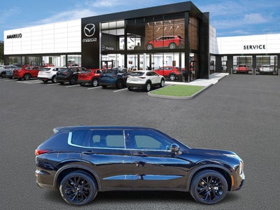 2024 Mitsubishi Outlander Base