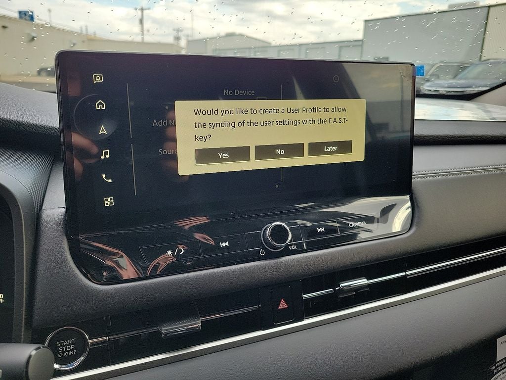 2025 Mitsubishi Outlander SE