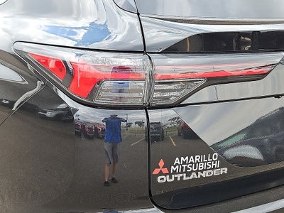 2026 Mitsubishi Outlander SE