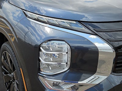 2026 Mitsubishi Outlander LE