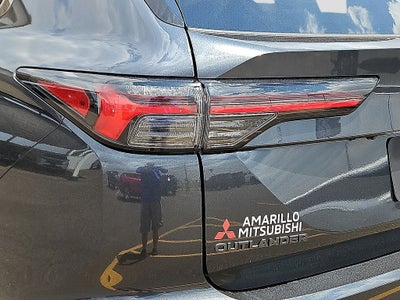 2026 Mitsubishi Outlander LE