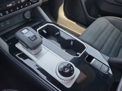2026 Mitsubishi Outlander LE