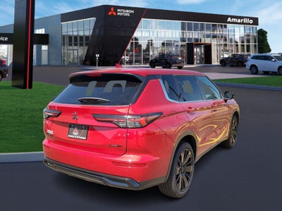 2026 Mitsubishi Outlander LE