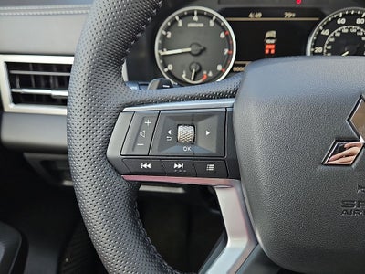 2026 Mitsubishi Outlander SE