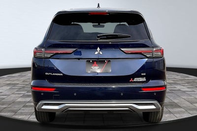 2026 Mitsubishi Outlander SE