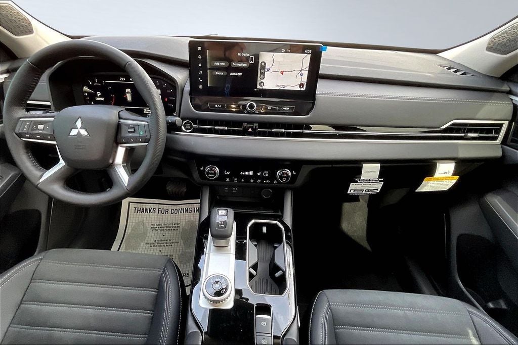 2026 Mitsubishi Outlander SE