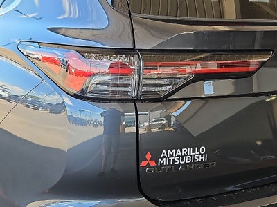 2026 Mitsubishi Outlander LE