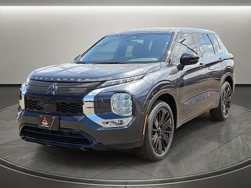 2026 Mitsubishi Outlander LE