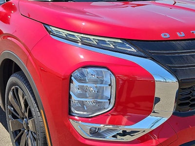 2026 Mitsubishi Outlander LE