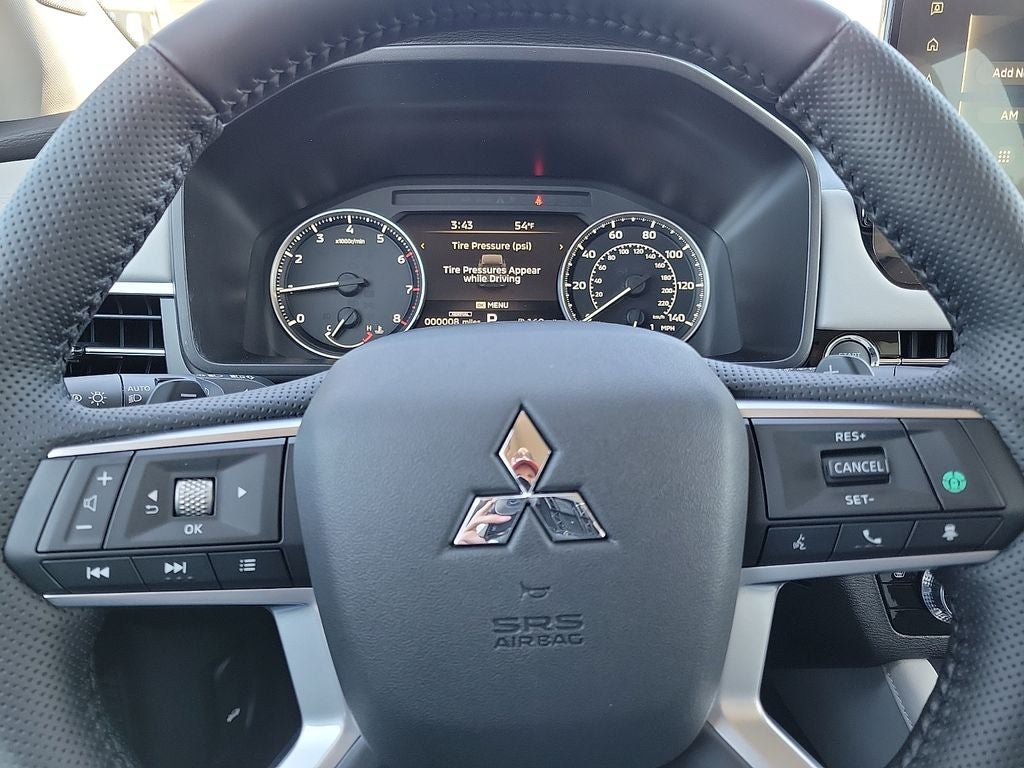 2026 Mitsubishi Outlander SE