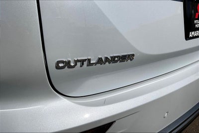 2026 Mitsubishi Outlander SE