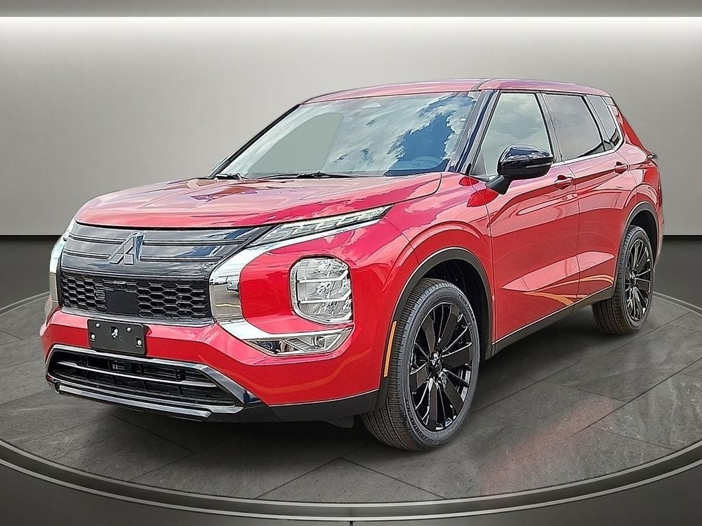 2026 Mitsubishi Outlander LE