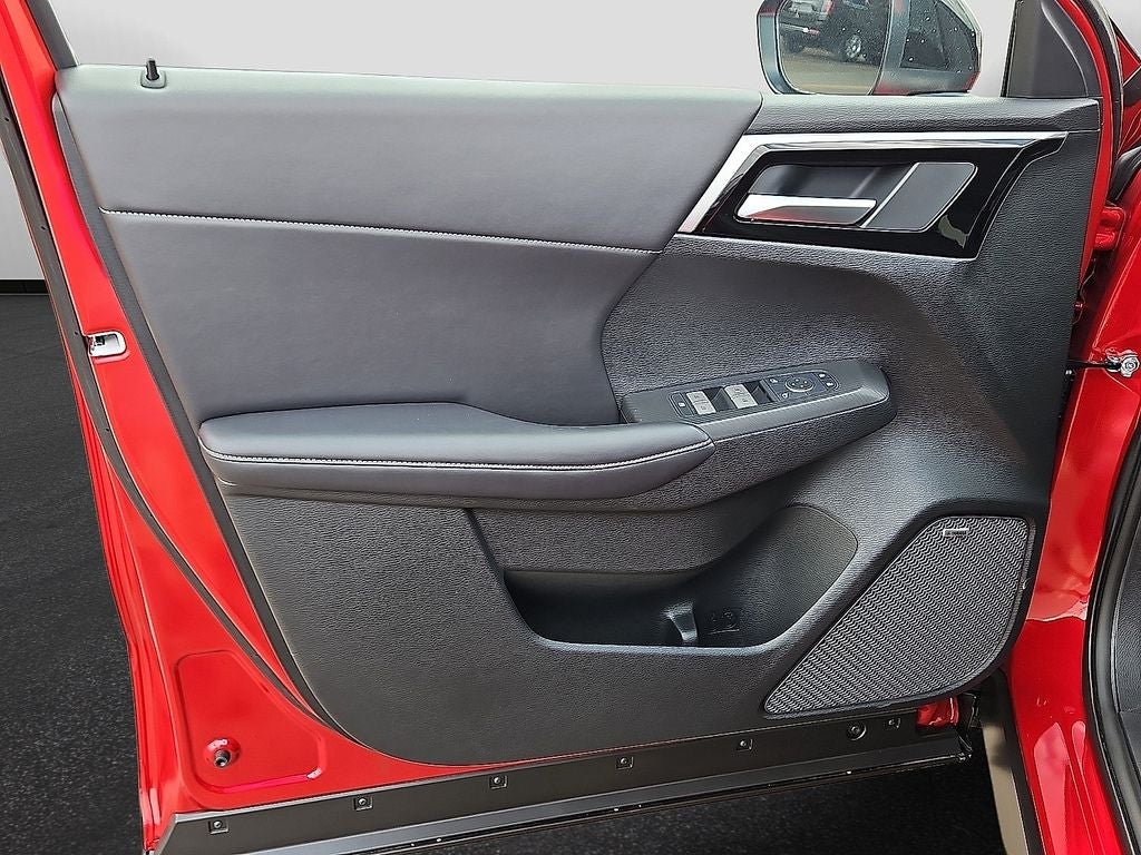 2026 Mitsubishi Outlander LE