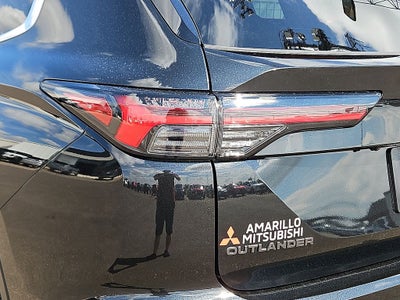 2026 Mitsubishi Outlander LE