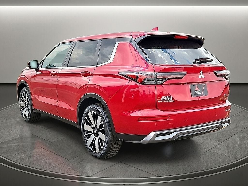 2026 Mitsubishi Outlander SE