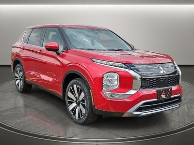 2026 Mitsubishi Outlander SE