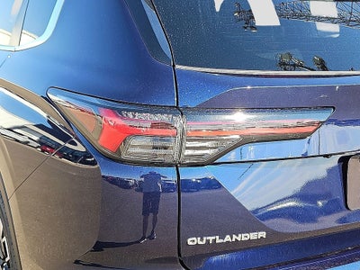 2026 Mitsubishi Outlander SE