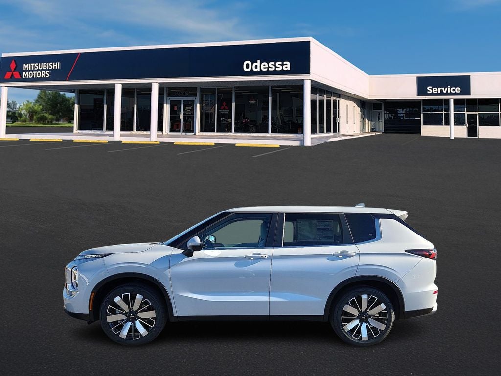 2026 Mitsubishi Outlander SE