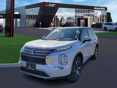 2026 Mitsubishi Outlander SE