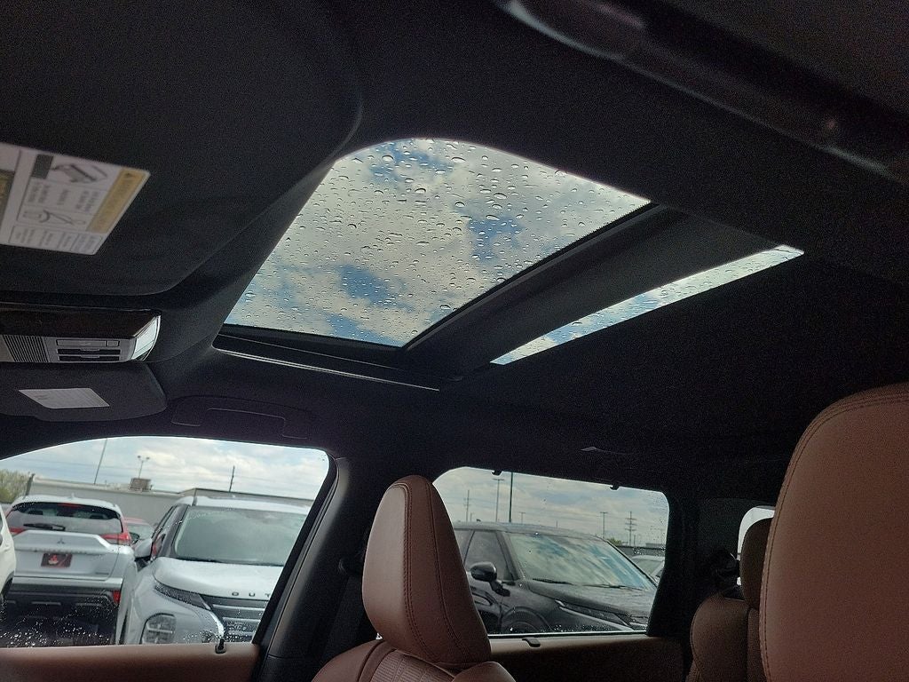 2025 Mitsubishi Outlander SEL