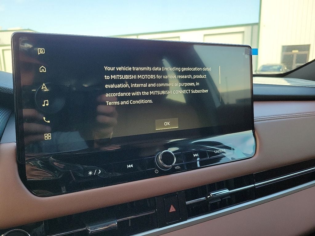 2025 Mitsubishi Outlander SEL