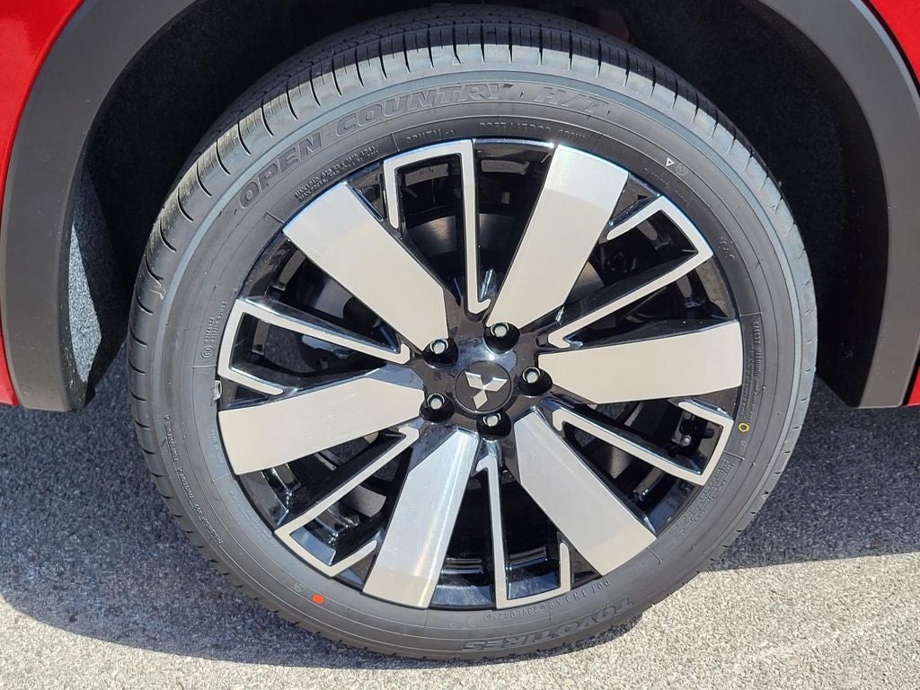 2025 Mitsubishi Outlander SEL