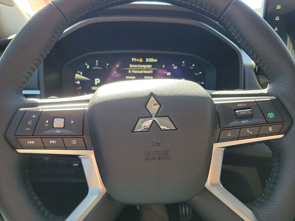 2025 Mitsubishi Outlander SEL