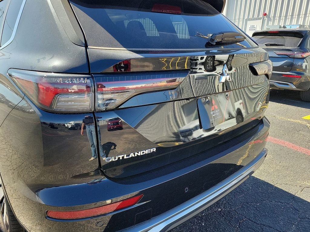 2025 Mitsubishi Outlander SEL