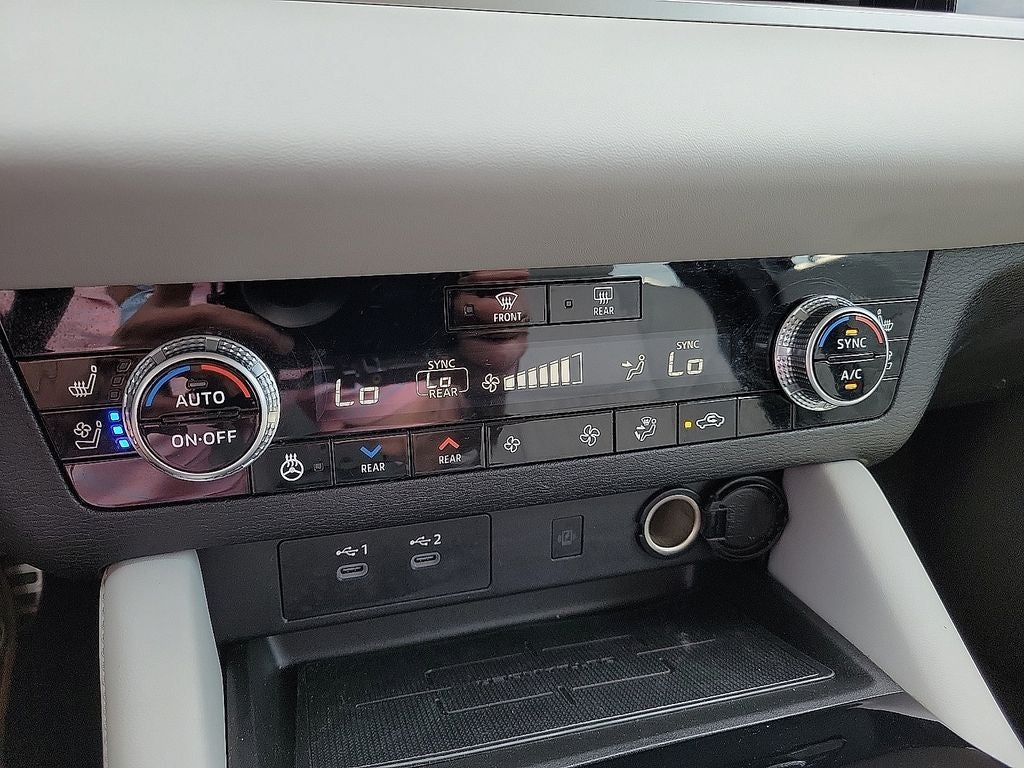 2025 Mitsubishi Outlander SEL