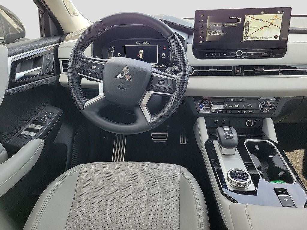 2025 Mitsubishi Outlander SEL