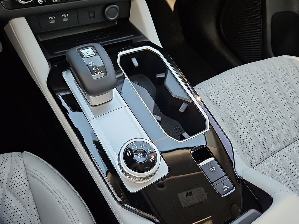 2025 Mitsubishi Outlander SEL